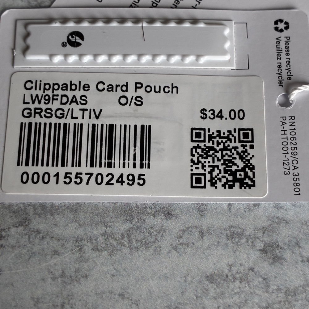 Lululemon Clippable Card Pouch Grey Sage Green Light Ivory NWT - Picture 4 of 7